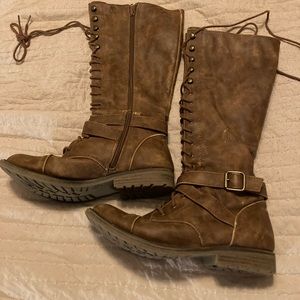 Knee-high lace-up boots size 7.5